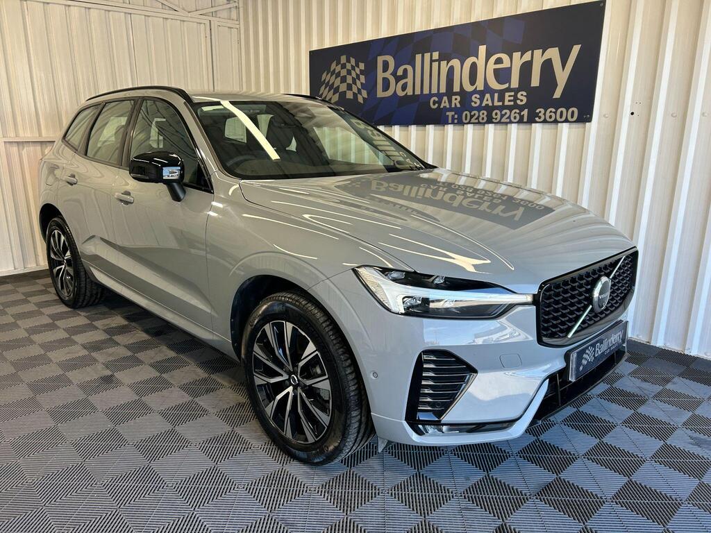 Volvo XC60 SUV 2.0 B5 MHEV Plus Auto AWD Euro 6 (s/s) 5dr