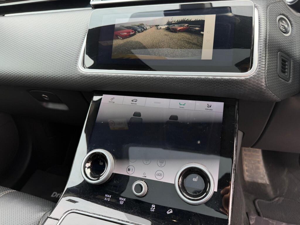 2017 Land Rover Range Rover Velar thumbnail 37