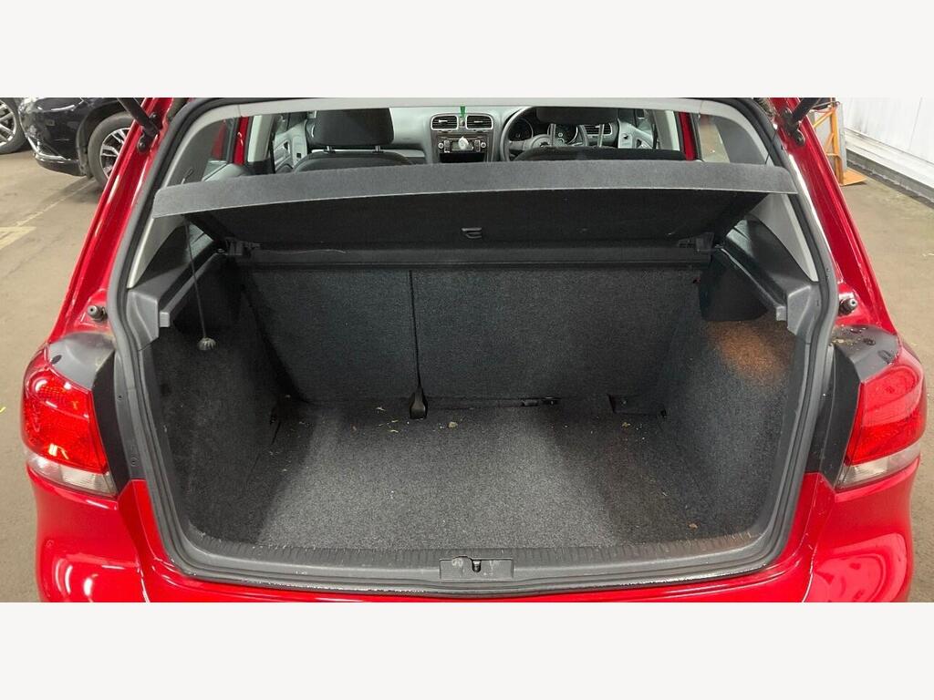 2010 Volkswagen Golf thumbnail 9