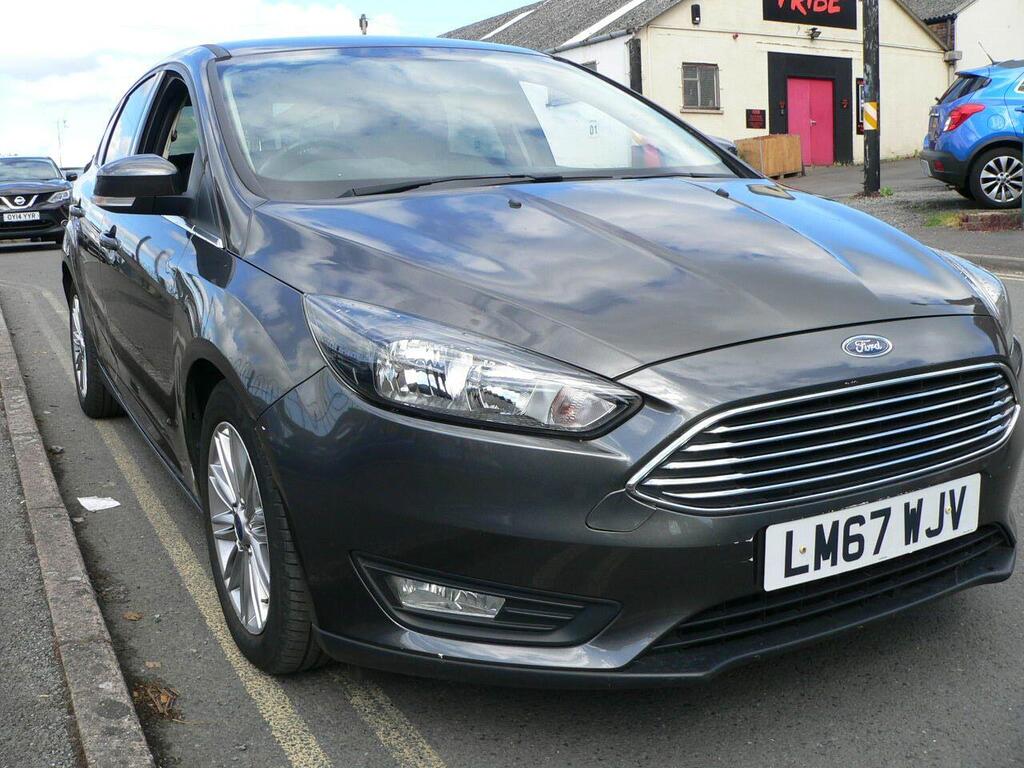 Ford Focus Hatchback 1.0T EcoBoost Zetec Edition Euro 6 (s/s) 5dr