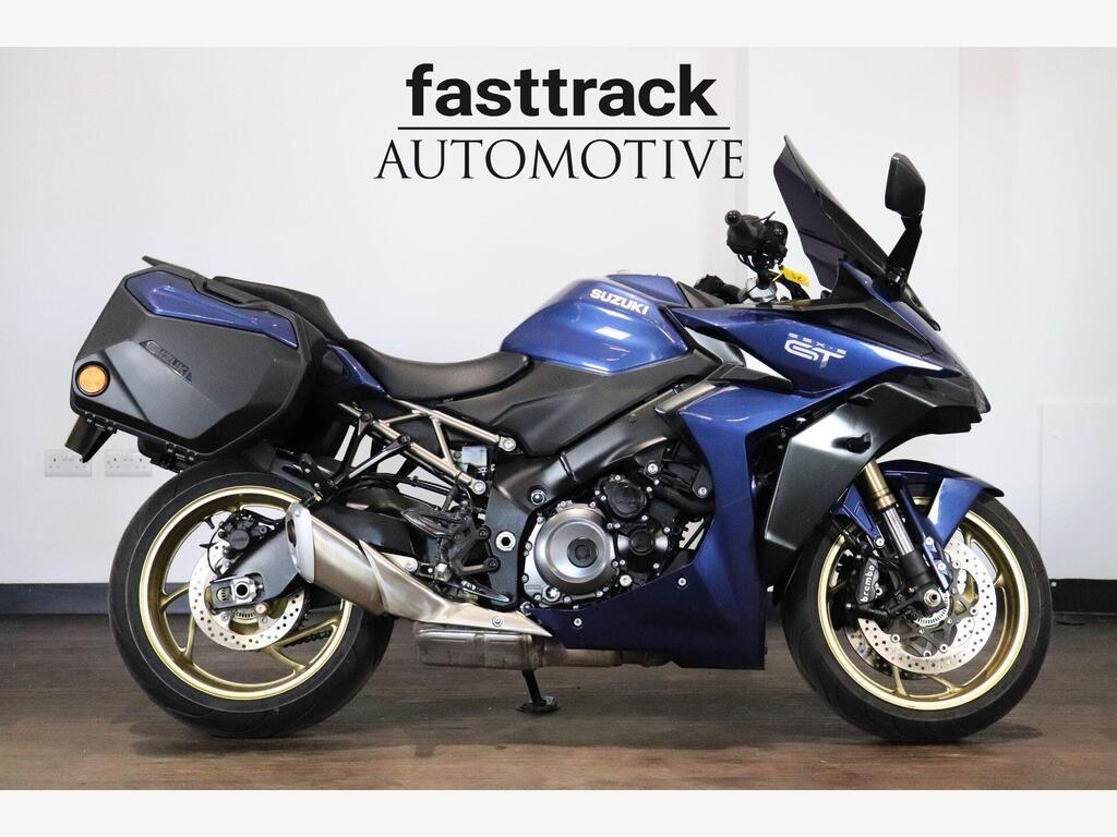 Suzuki GSX-S1000GT+