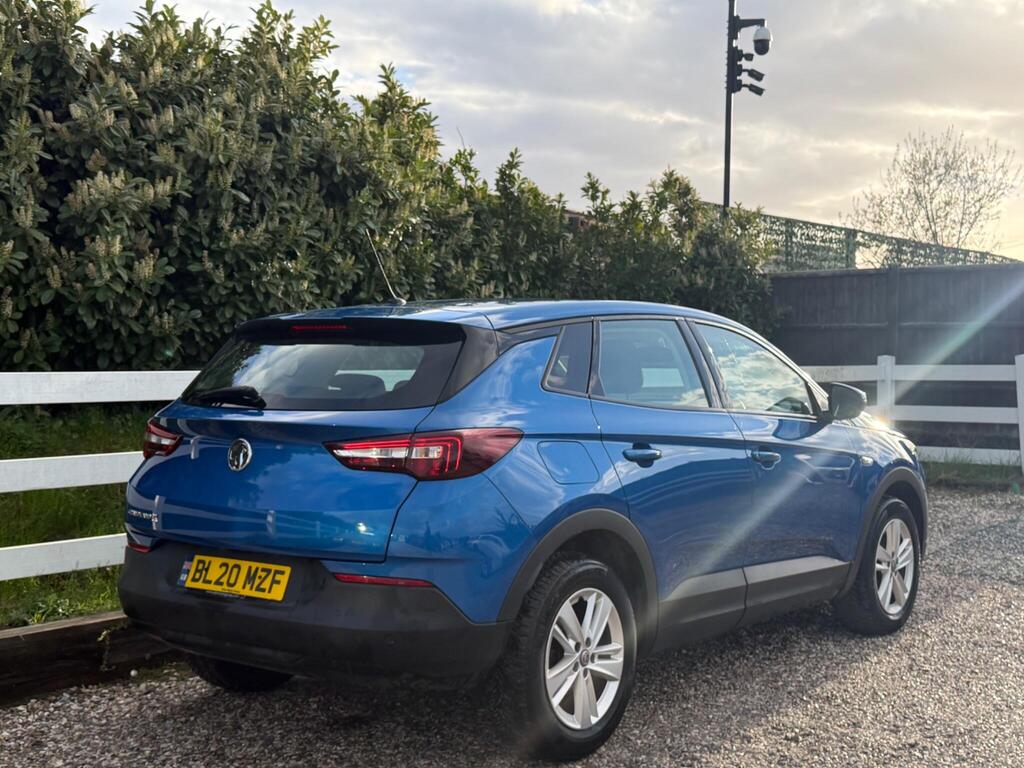 2020 Vauxhall Grandland X thumbnail 13