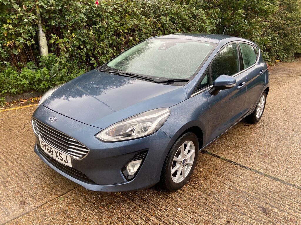 Ford Fiesta Hatchback 1.1 Ti-VCT Zetec Euro 6 (s/s) 5dr