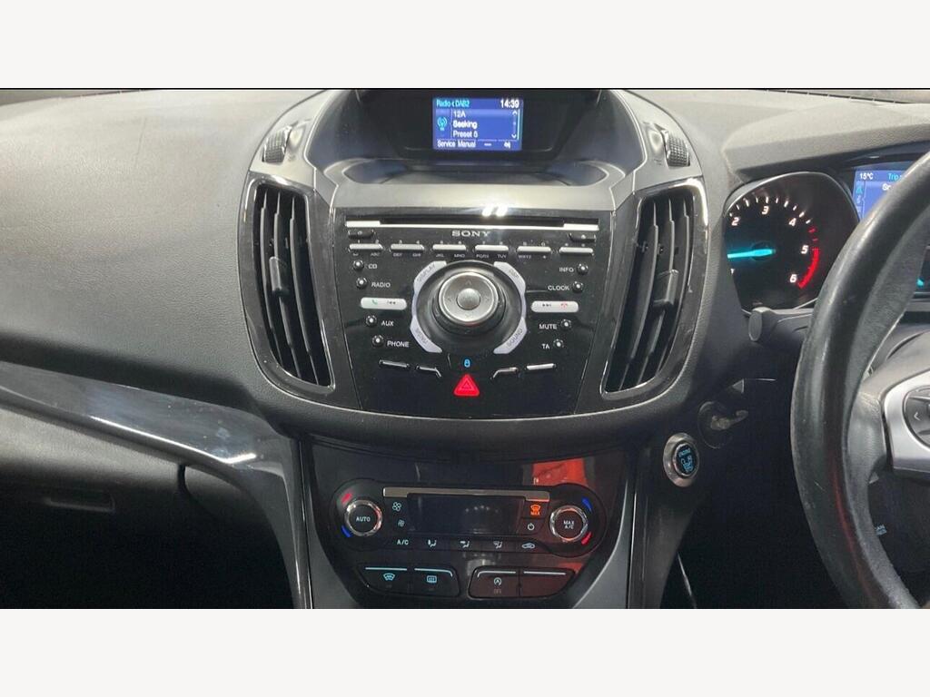 2015 Ford Kuga thumbnail 7