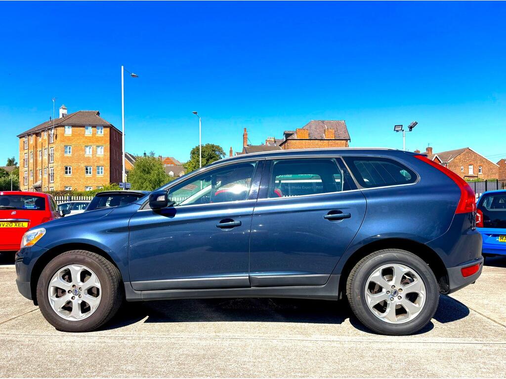 Volvo XC60 SUV 2.4 D5 SE Lux Geartronic AWD Euro 4 5dr