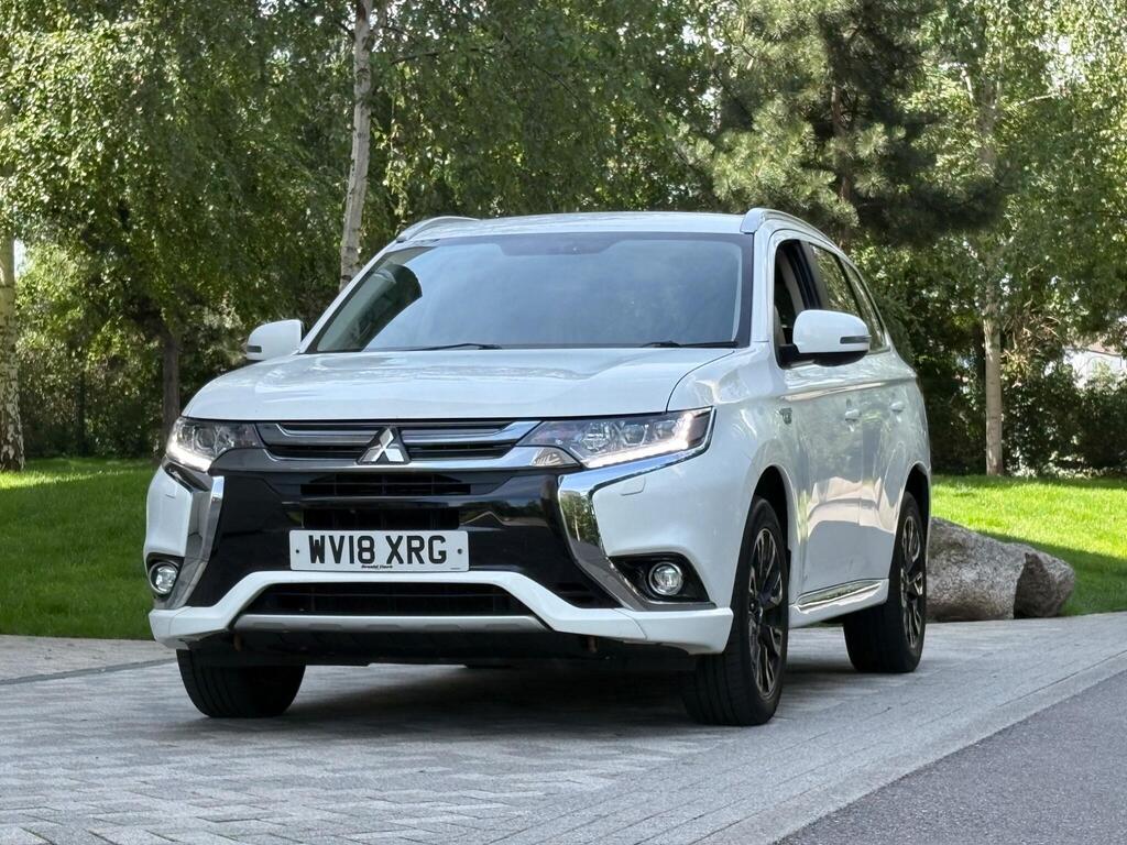 Mitsubishi Outlander SUV 2.0h 12kWh 4h CVT 4WD Euro 6 (s/s) 5dr
