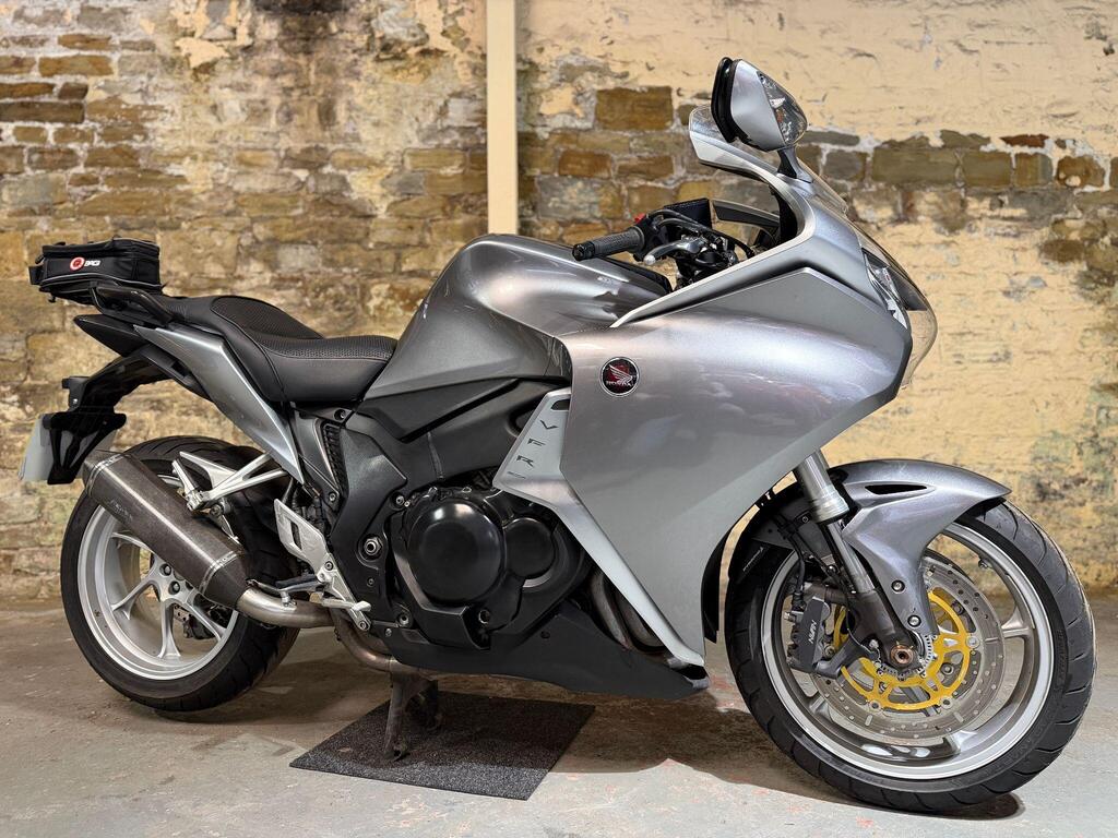 Honda VFR1200F