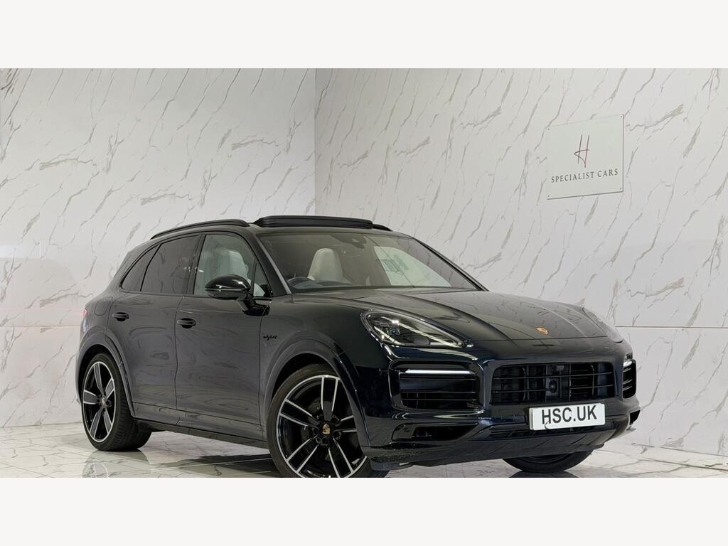 Porsche Cayenne SUV 3.0 V6 E-Hybrid 17.9kWh Platinum Edition TiptronicS 4WD Euro 6 (s/s) 5dr (3.6kW Charger)