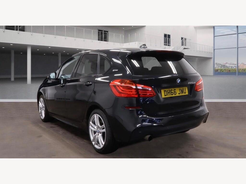 2017 BMW 2 Series Active Tourer thumbnail 3