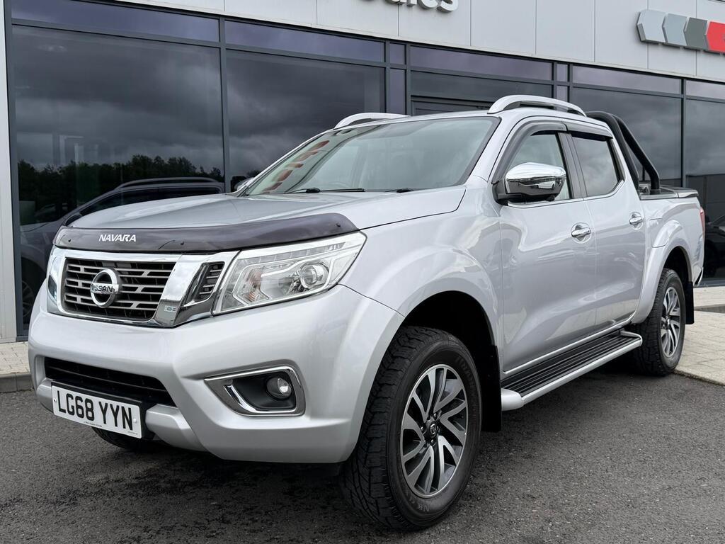 Nissan Navara Pickup 2.3 dCi Tekna Auto 4WD Euro 6 4dr