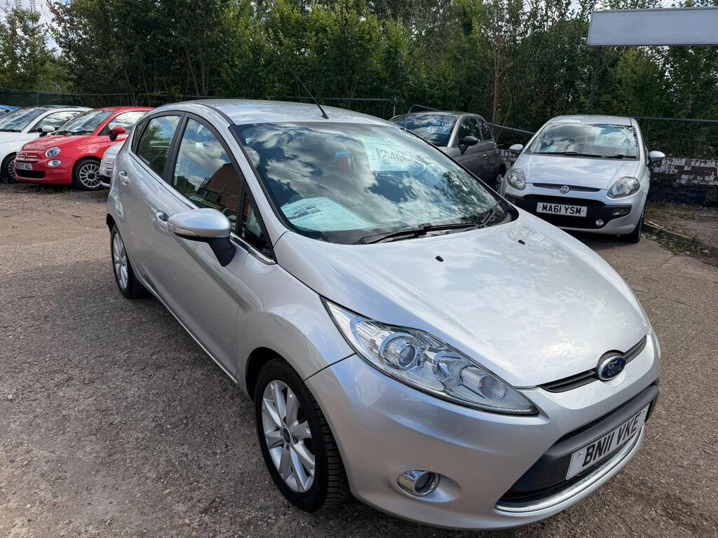 Ford Fiesta Hatchback 1.4 Zetec 5dr