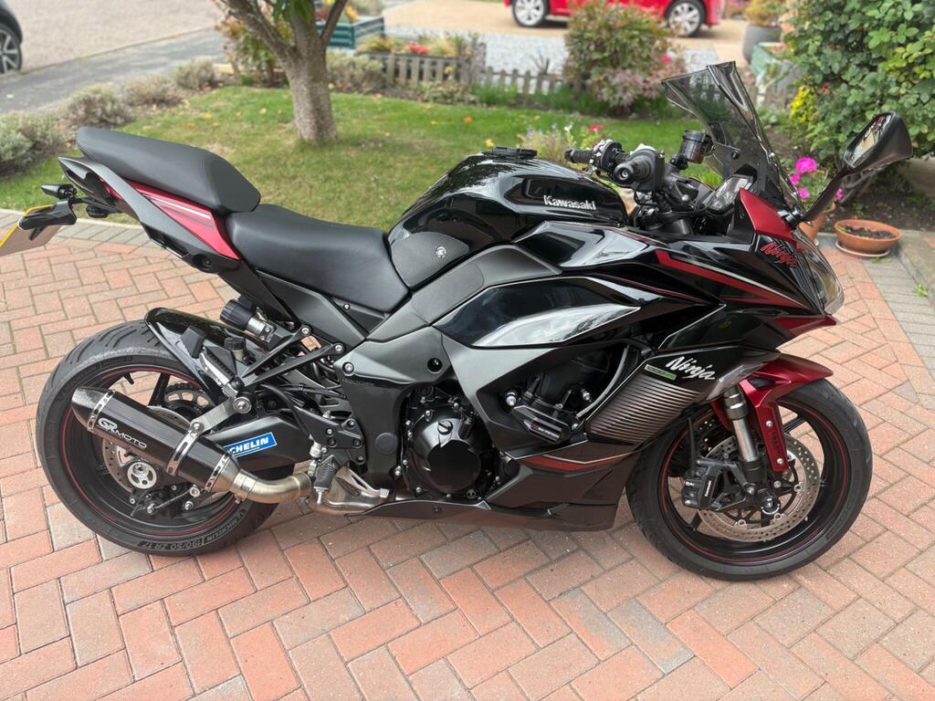 Kawasaki Ninja 1000SX