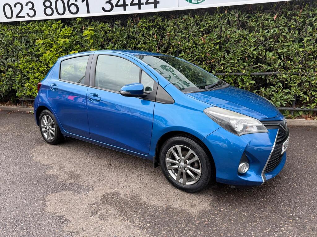 Toyota Yaris Hatchback 1.0 VVT-i Icon Euro 6 5dr