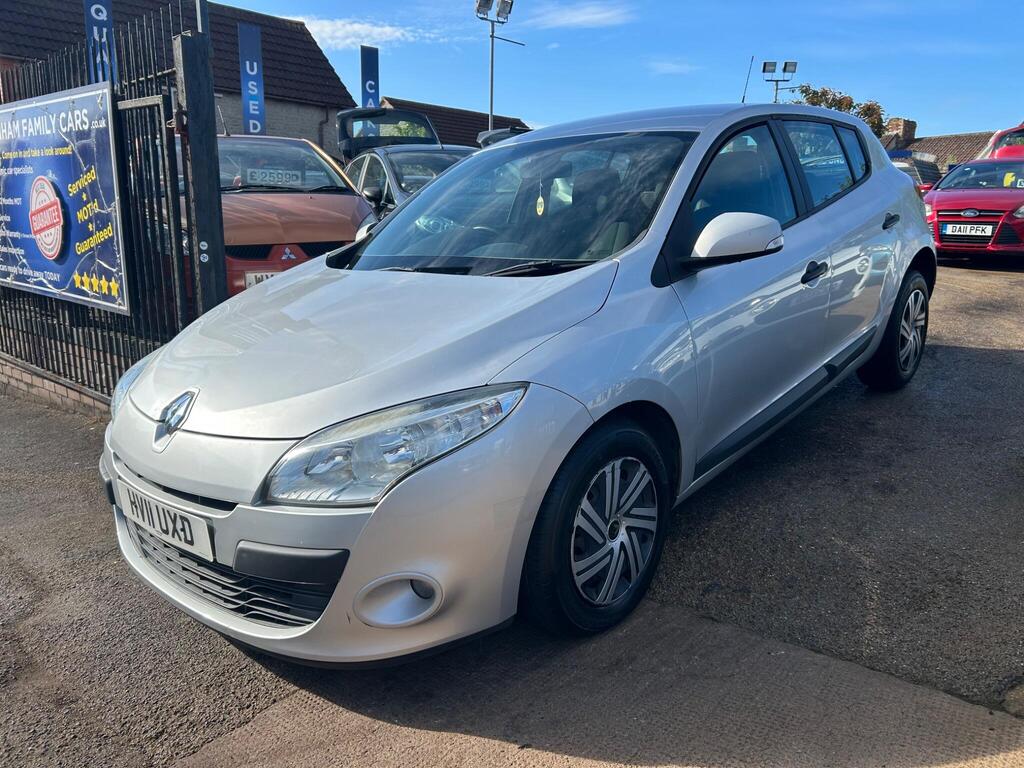 Renault Megane Hatchback 1.6 16V Bizu Euro 5 5dr