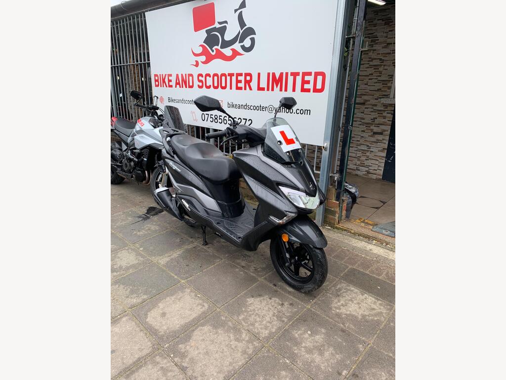 Suzuki Burgman Street 125EX Scooter 125 CVT Euro 5