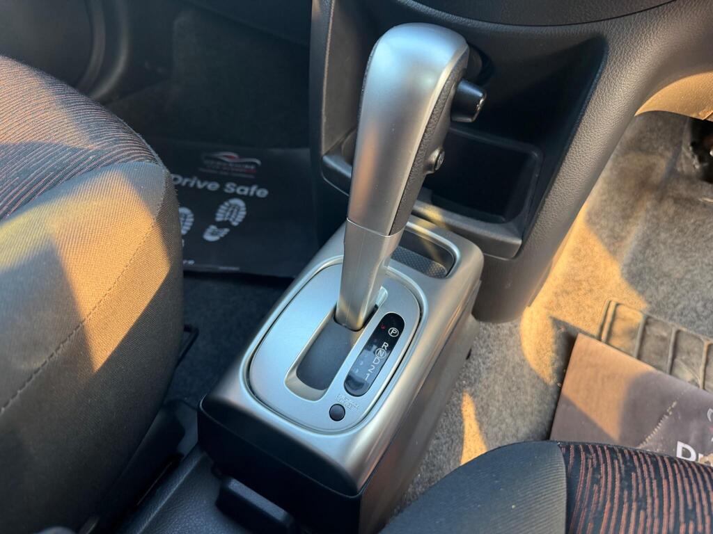 2009 Nissan Note thumbnail 16