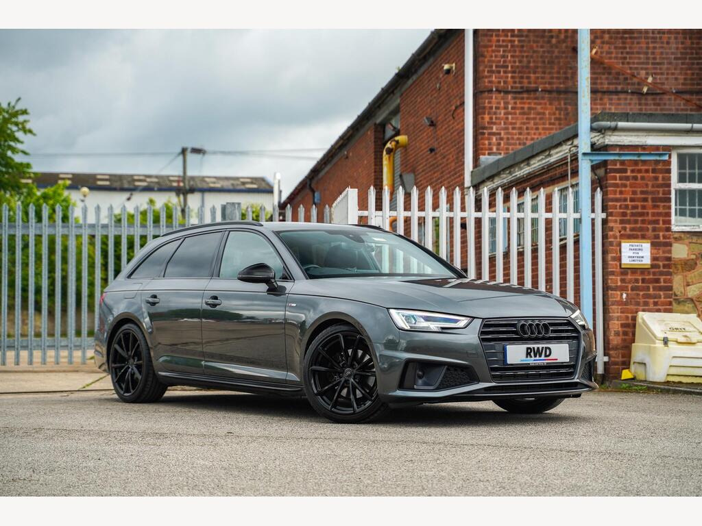Audi A4 Avant Estate 2.0 TFSI 35 Black Edition S Tronic Euro 6 (s/s) 5dr