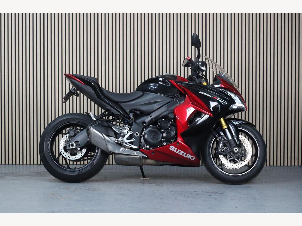 Suzuki GSX-S1000F