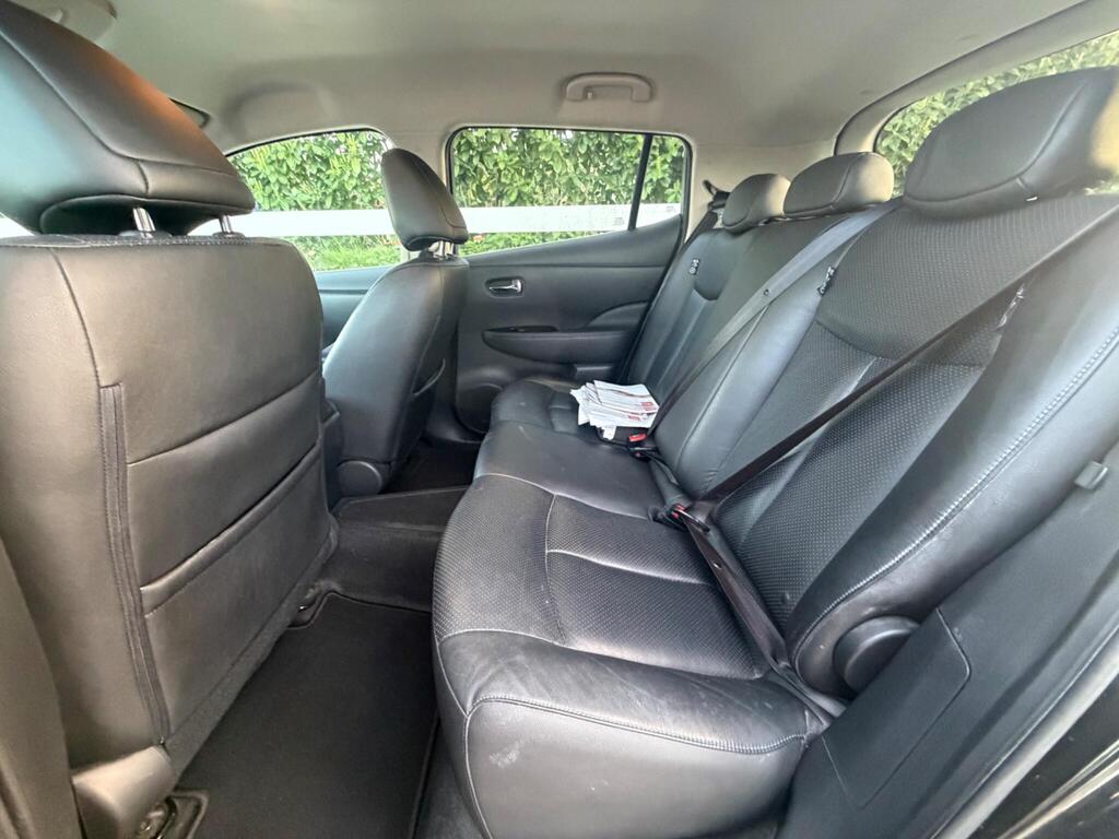 2015 Nissan Leaf thumbnail 20