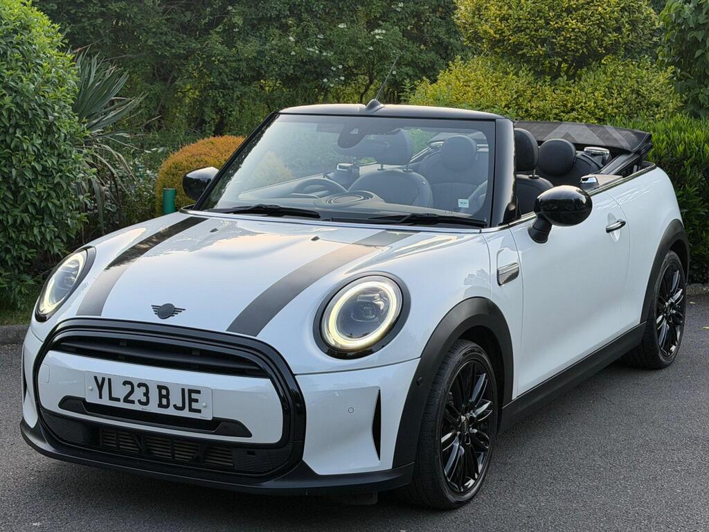 MINI Convertible Convertible 1.5 Cooper Exclusive Steptronic Euro 6 (s/s) 2dr