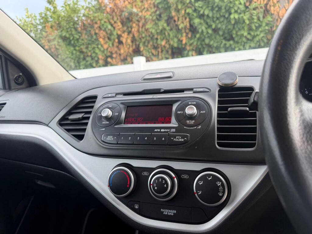 2011 Kia Picanto thumbnail 15