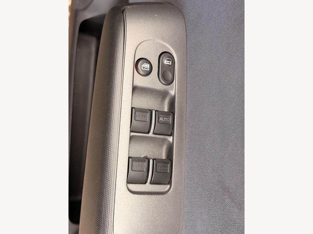 2008 Honda Jazz thumbnail 24
