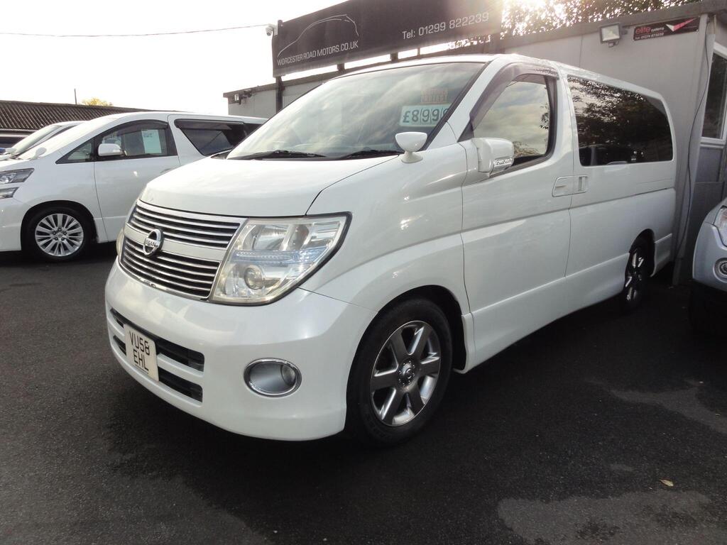Nissan Elgrand MPV HIGHWAY STAR FRESH IMPORT