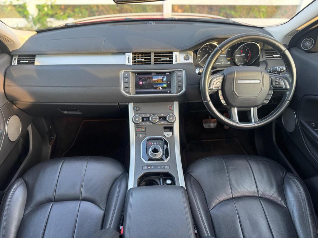 Land Rover Range Rover Evoque 2.0 TD4 SE Auto 4WD Euro 6 (s/s) 5dr thumbnail 2