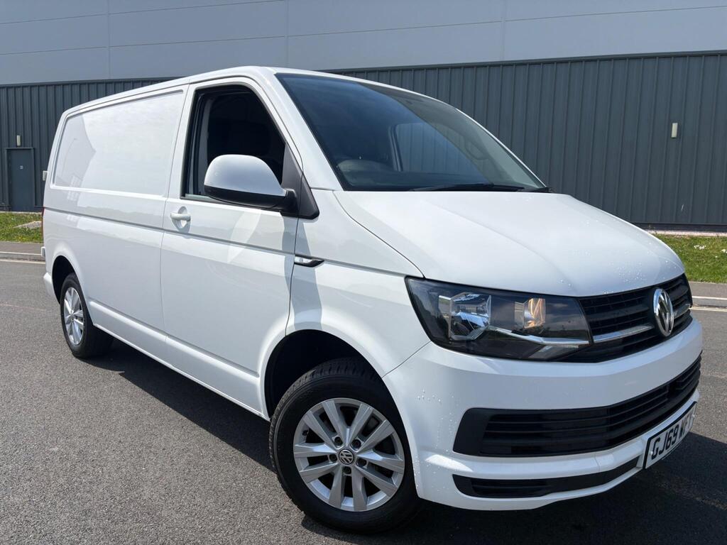 Volkswagen Transporter Panel Van 2.0 TDI T28 Trendline FWD SWB Euro 6 (s/s) 5dr