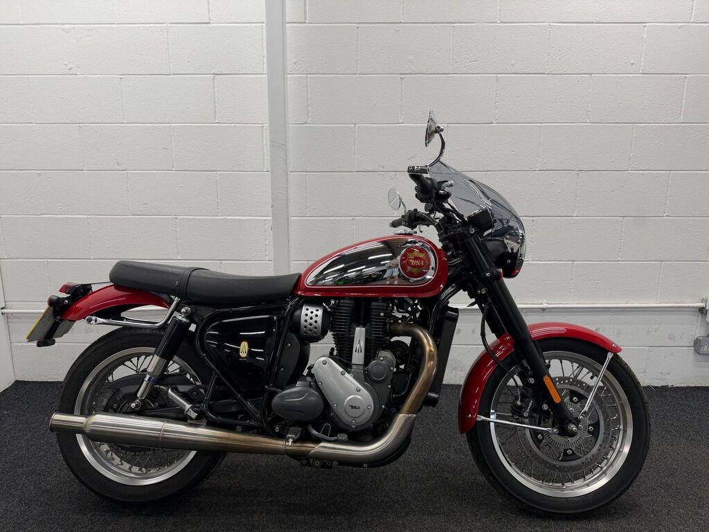 BSA Gold Star