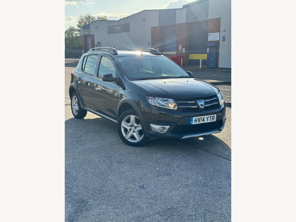 Dacia Sandero Stepway Hatchback 1.5 dCi Laureate Euro 5 5dr