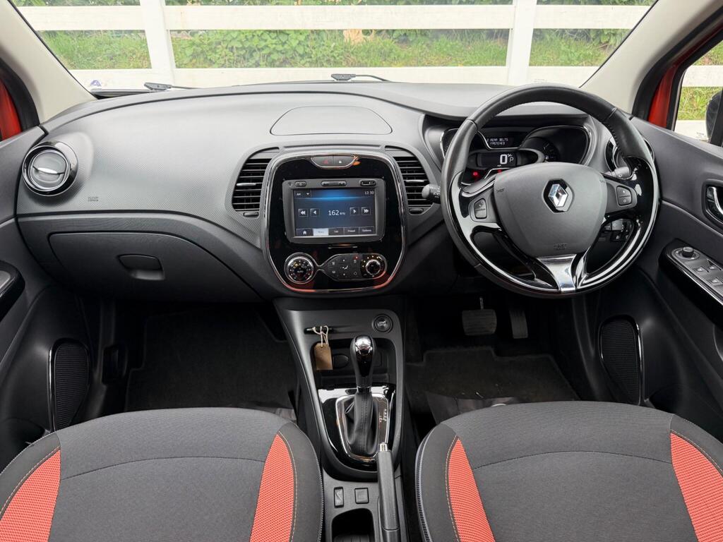 2015 Renault Captur thumbnail 14
