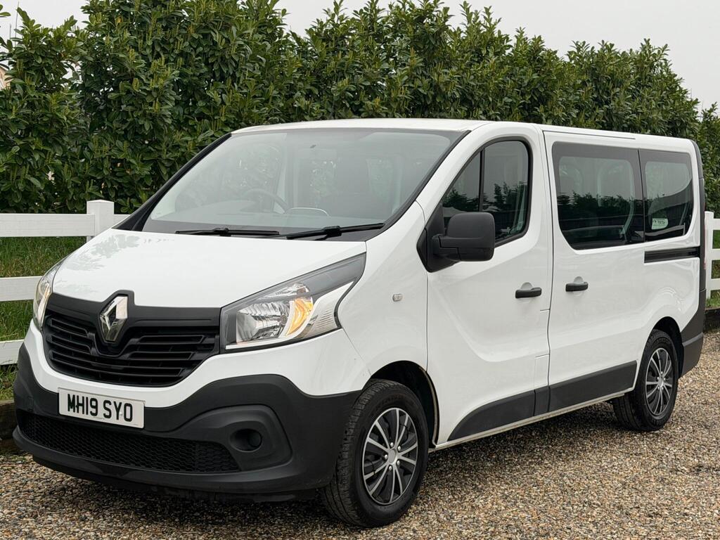 2019 Renault Trafic thumbnail 3