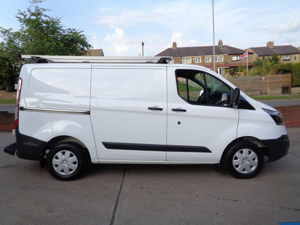 Ford Transit Custom Panel Van 2.0 TDCi 310 L1 H1 5dr