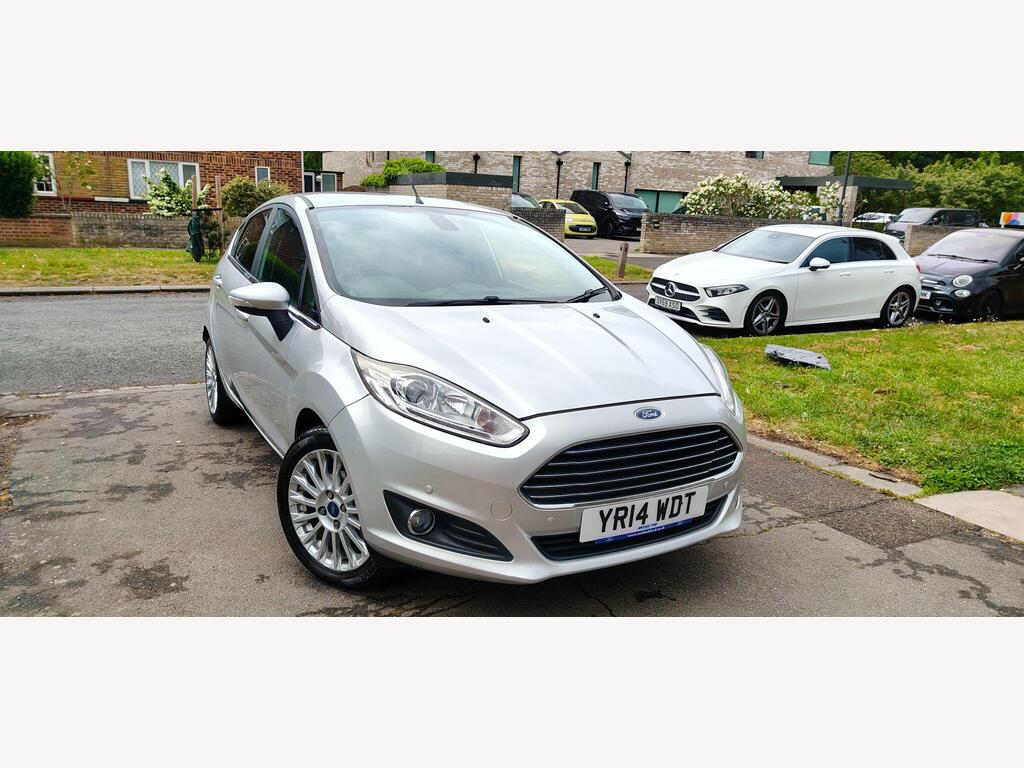 Ford Fiesta Hatchback 1.6 Titanium Powershift Euro 5 5dr