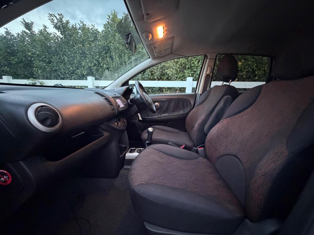 2010 Nissan Note thumbnail 26
