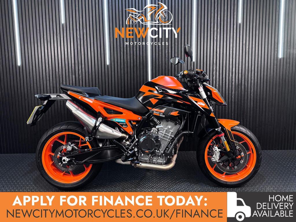KTM 890 Duke