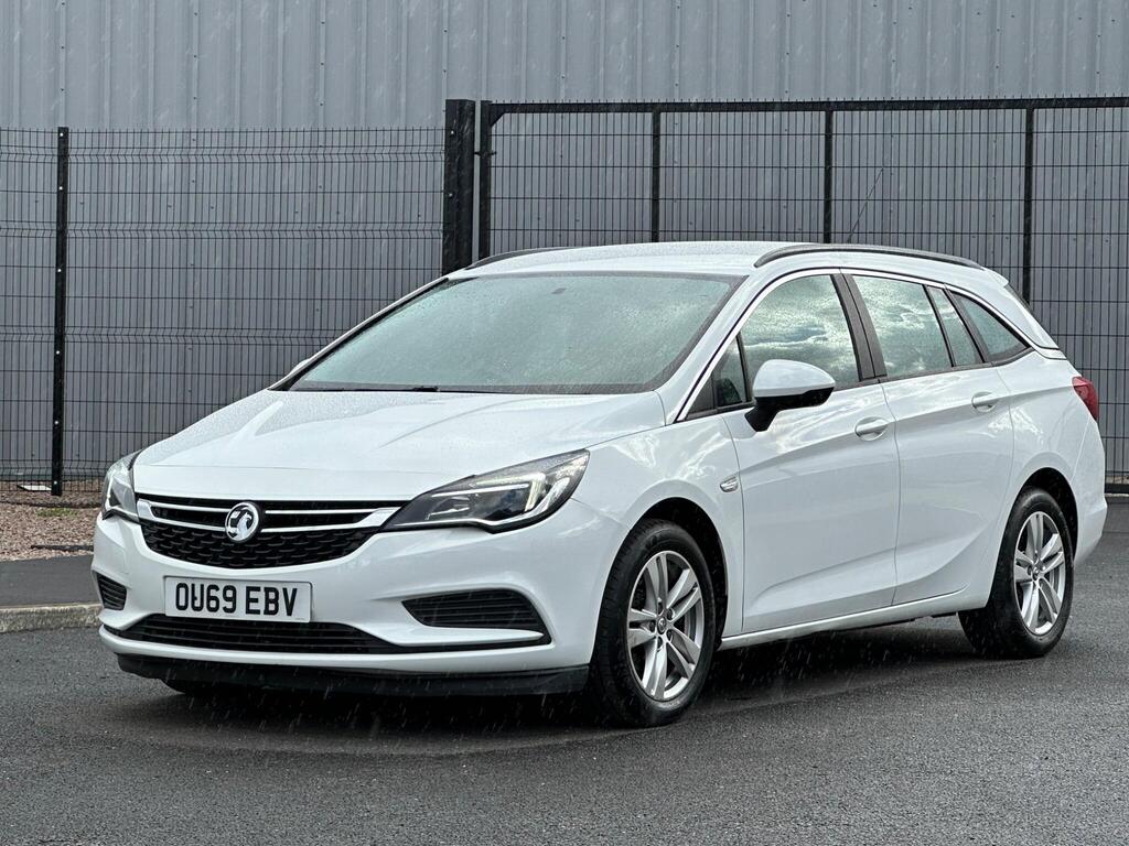 Vauxhall Astra Estate 1.6 CDTi BlueInjection Design Sports Tourer Euro 6 (s/s) 5dr