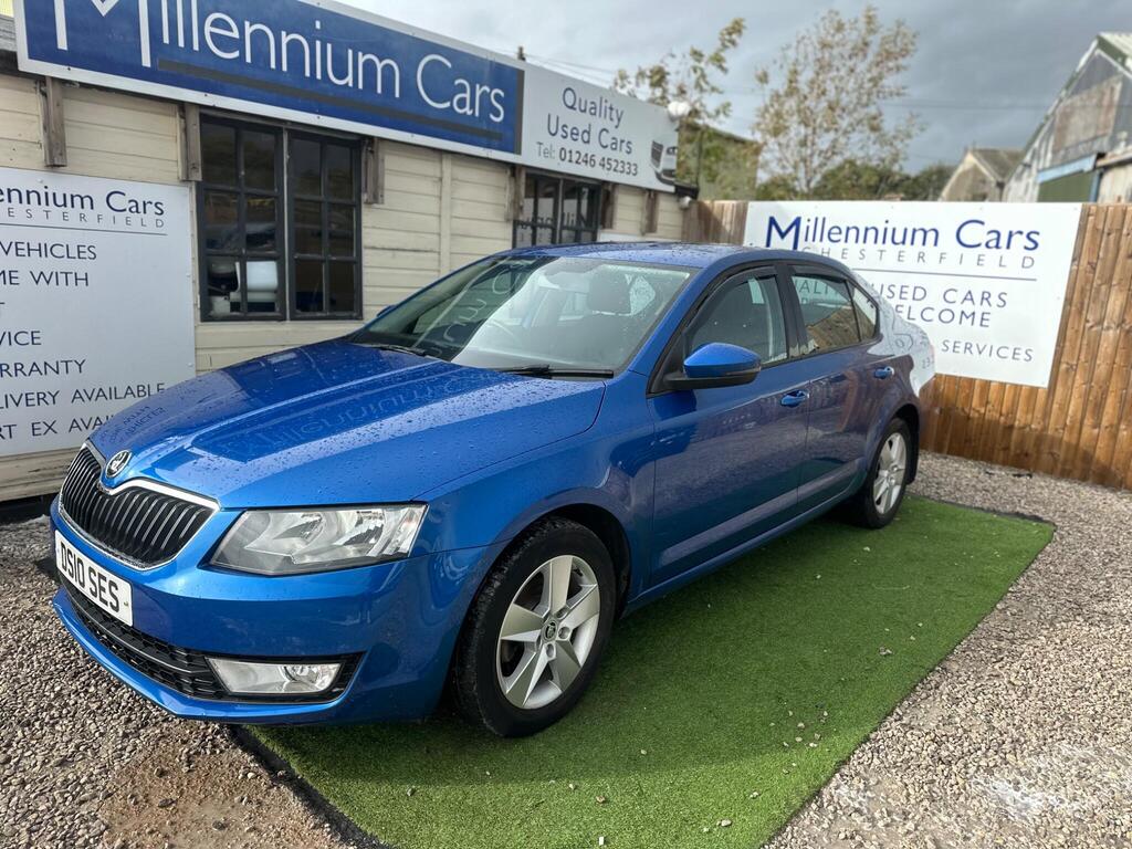 Skoda Octavia Hatchback 1.6 TDI SE Business Euro 5 (s/s) 5dr
