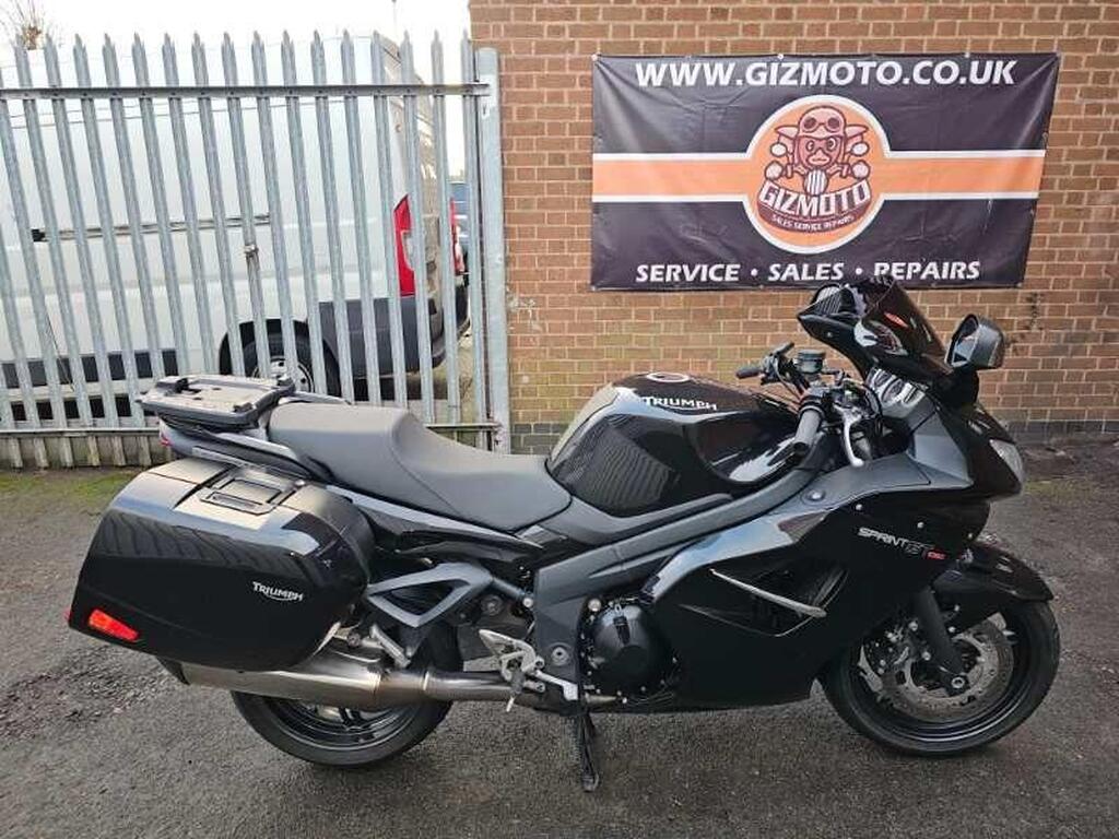 Triumph Sprint GT 1050