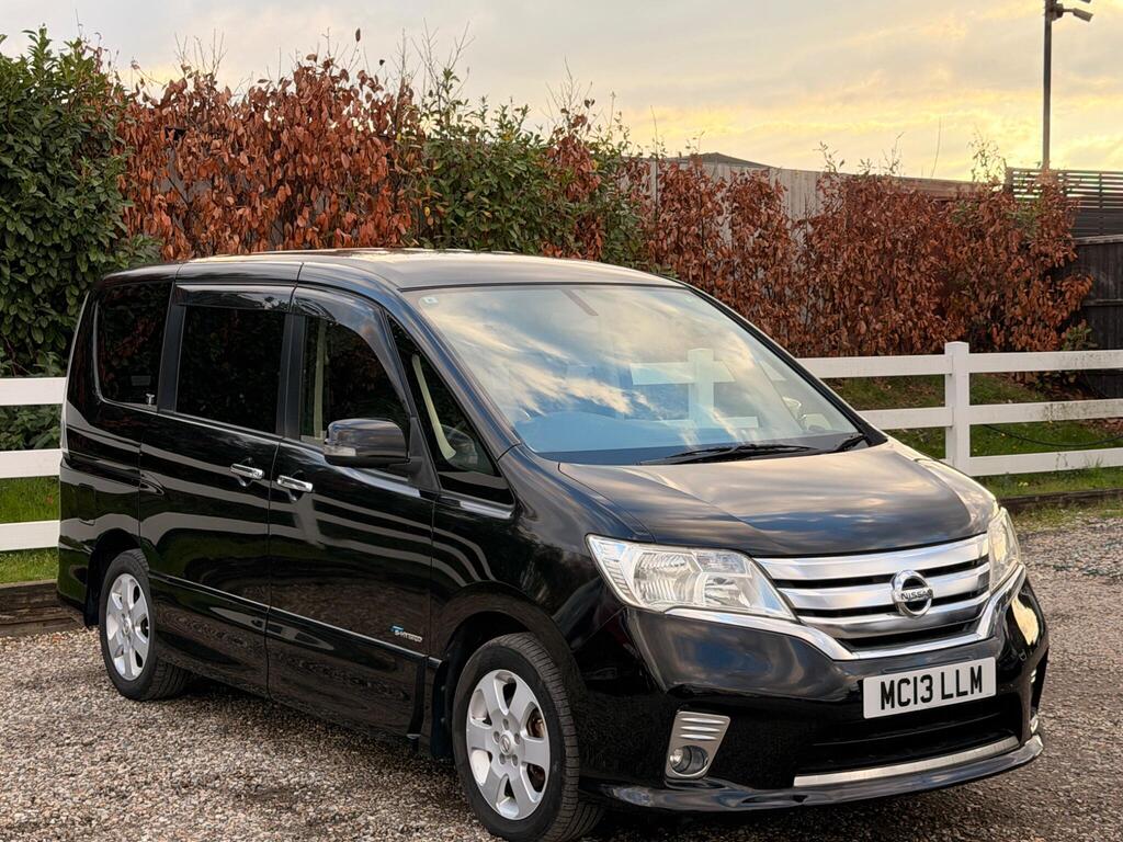 2013 Nissan Serena thumbnail 9