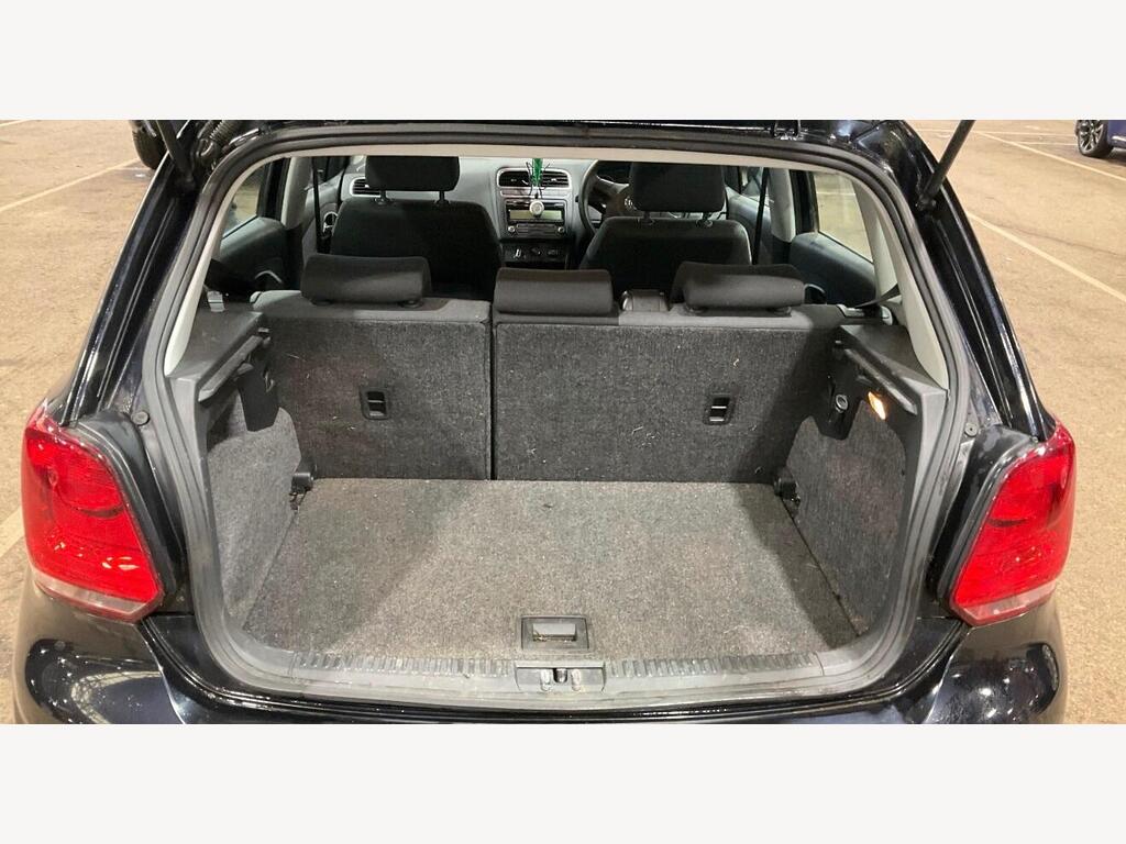 2010 Volkswagen Polo thumbnail 8