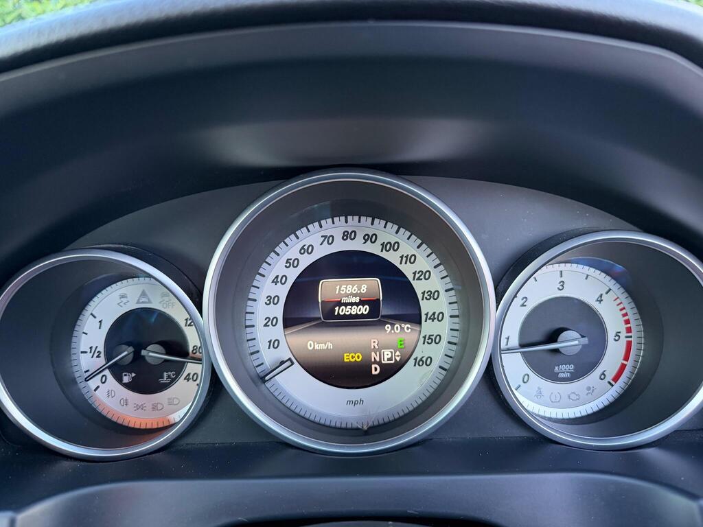 2015 Mercedes-Benz E Class thumbnail 28