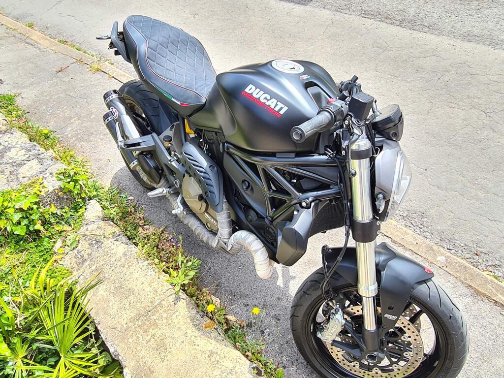 Ducati Monster 821