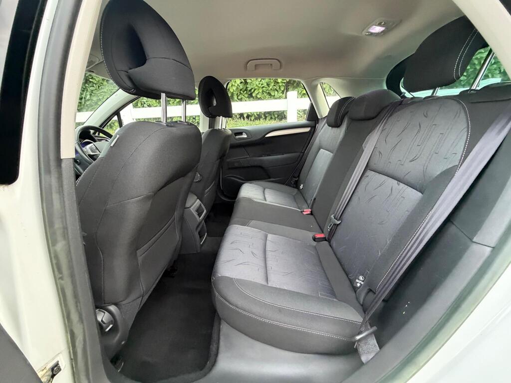 2013 Citroen C4 thumbnail 25