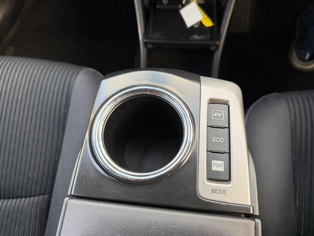 2015 Toyota Prius+ thumbnail 12