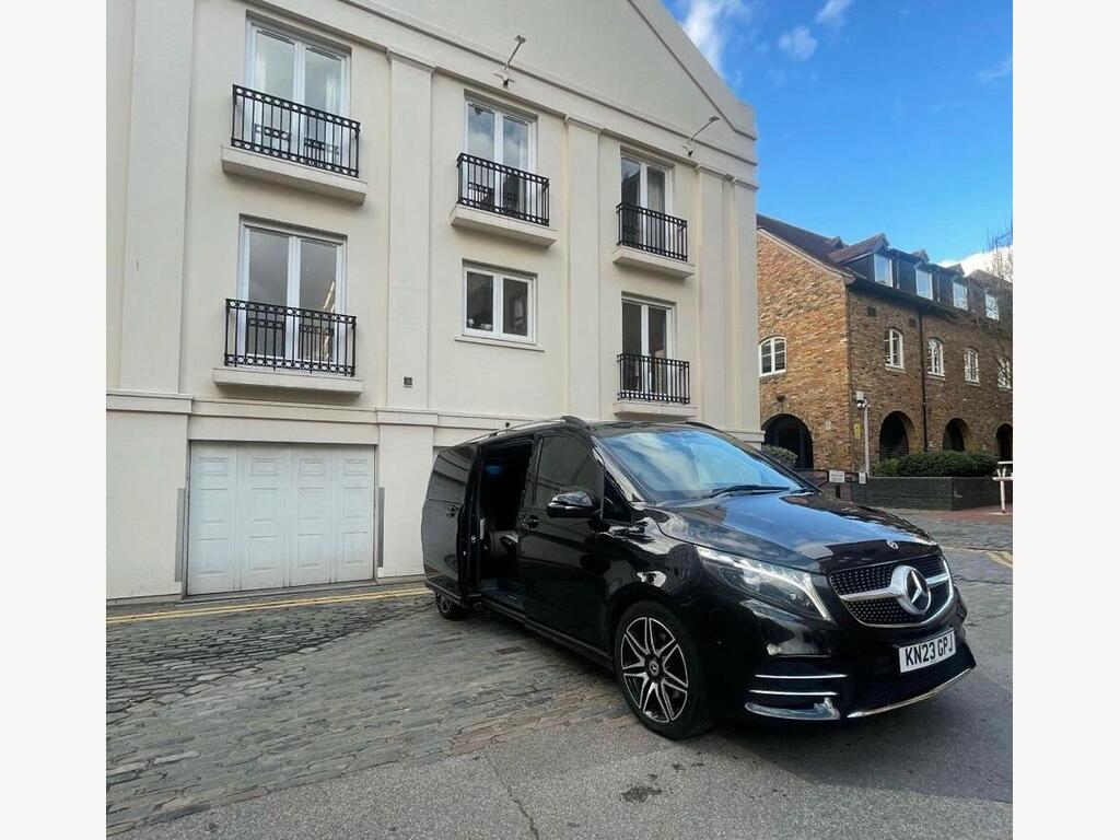 Mercedes-Benz V Class MPV 2.0 V220d AMG Line G-Tronic+ Euro 6 (s/s) 5dr XLWB