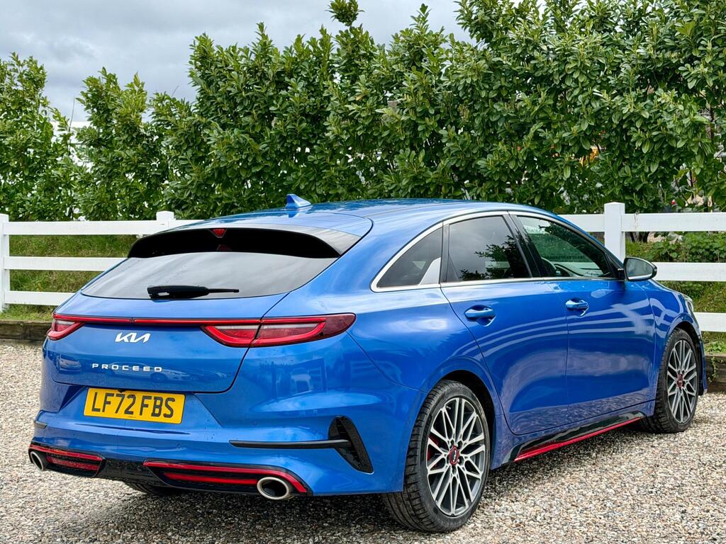 2023 Kia ProCeed thumbnail 16