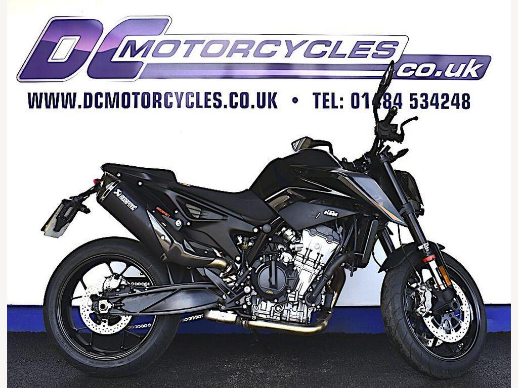 KTM 890 Duke