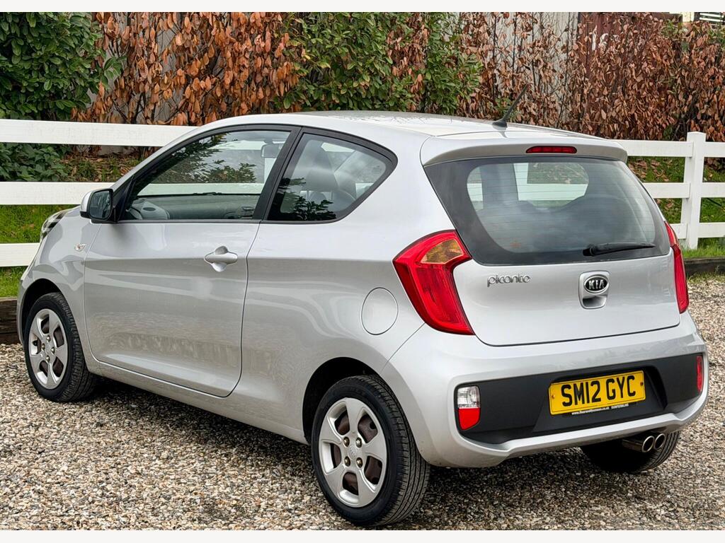 2012 Kia Picanto thumbnail 18